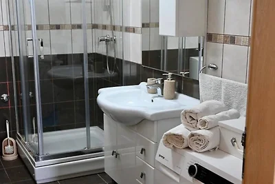 Apartment Zara - Two Bedroom Apartment with...