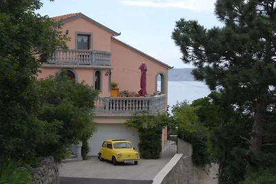 Ferienwohnung in Senj mit Schwimmbecken
