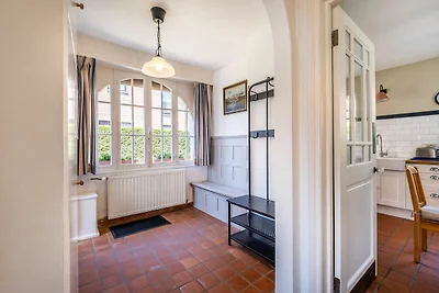 Villa in Koksijde in Strandnהhe