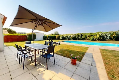 Villa bei Coex mit Pool und Golfplatz