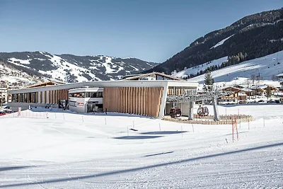Studio moderno proprio sulla pista da sci