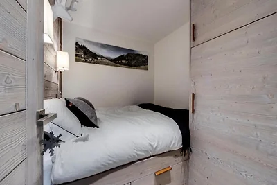 Komplett renovierte Wohnung am Fuße der...