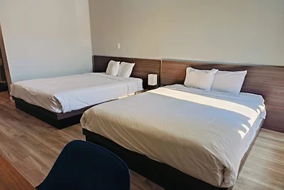 2 Queensize-Betten, Nichtraucherzimmer