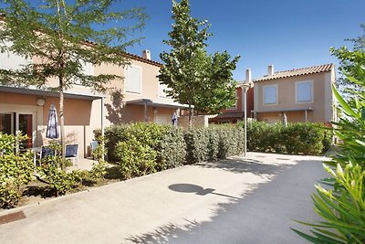 Duplex clair près d'une ville médiévale avec ...