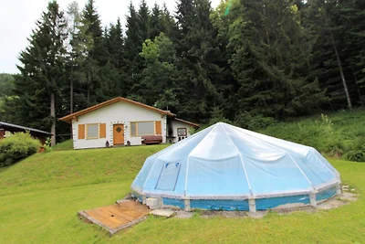 Gemütliches Ferienhaus mit eigenem Pool