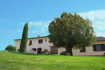 Geräumiger Bauernhof in Pienza mit...