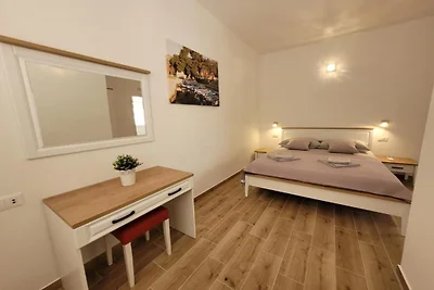 Sunset Bay Villa - Four Bedroom Holiday Home ...