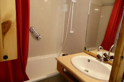 Apartment in Val Blanc mit Sommerpool