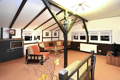 Malerisches Ferienhaus in Waldnähe