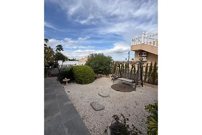 Costa Blanca Poolside Bliss