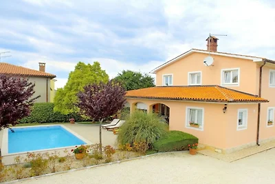 Villa in Pula (42) met zwembad