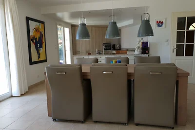 Elegante villa con piscina privata