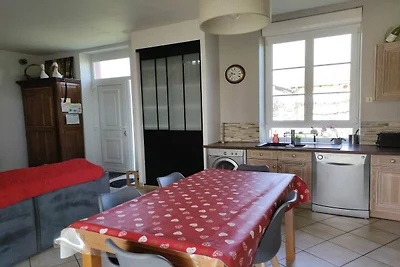 Komfortables Ferienhaus in der Nähe des Sees