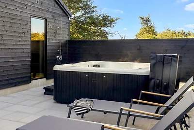 5 gwiazdkowy apartament w Idestrup