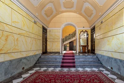 Amari Apartment - IBR
