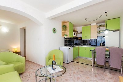 Apartments Paola - Studio Apartment with Terr...