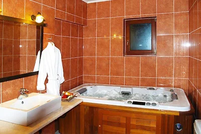 Villa, Choudetsi