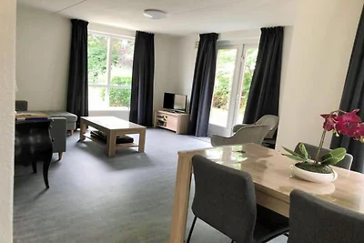 Heller und moderner Bungalow in Ejwik