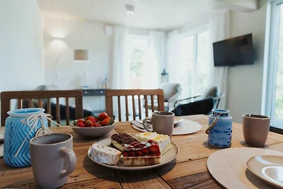 Skandinavisch eingerichtetes Doppelhaus in...