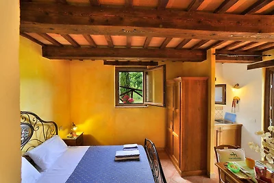 Ferienhaus in Pontano mit Garten