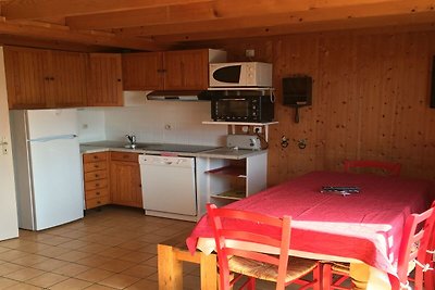 Sfeervol chalet met afwasmachine, gelegen in ...