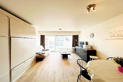 Appartement à Wenduine près de l'arrêt de...