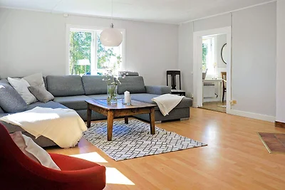 14 Personen Ferienhaus in HOVA-By Traum