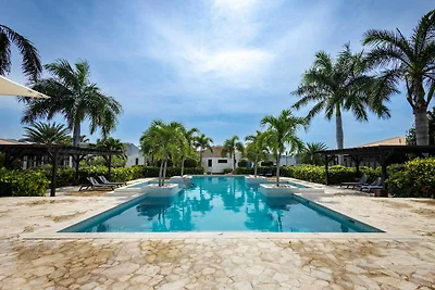 Flach, 10 Minuten zum Strand