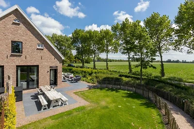 Luxusvilla in Vrouwenpolder