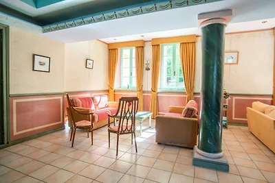 Gemütliches Appartement in Drome mit Pool