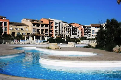 Wohnung in Gassin mit Strandzugang & Pool