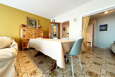 Appartement in Wenduine met Zeezicht