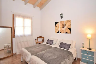 Huis in Muro met zwembad en barbecue