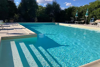Bellissimo appartamento con piscina