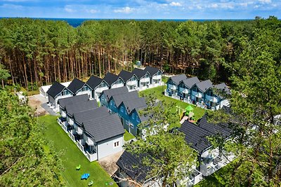 Modernes Ferienhaus am Meer in Miedzywodzie-e...