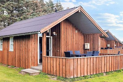 Hütte im Campingresort mit Aktivitäten