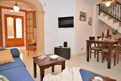 Huis in Muro met terras en barbecue