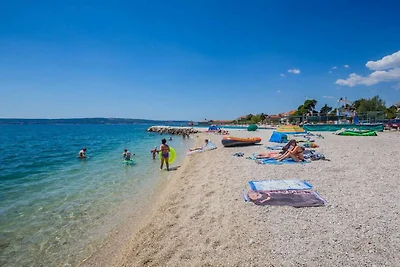 Tranquil and Stylish Apartment Kastel Novi - ...