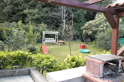 Schöne Wohnung mit Terrasse und Küche im Frei...