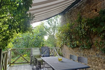 Gemütliches Cottage in Lamorteau mit Garten