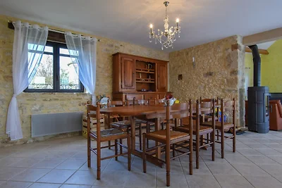 Ferienhaus in Montcleira mit Grill