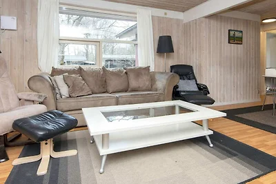 10 Personen Ferienhaus in Glesborg-By Traum