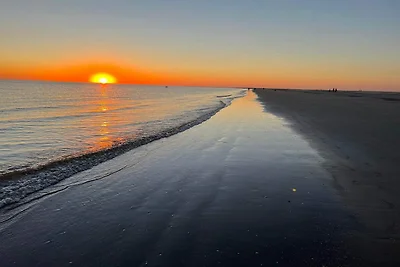 Luxuriose Panorama-Hutte in Rindby-By Traum
