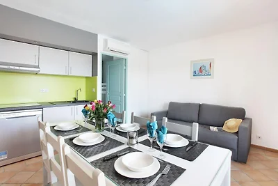 Appartement mit AC in der Nähe der schönen...