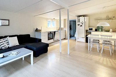 8 Personen Ferienhaus in YNGSJÖ, SVERIGE-By...