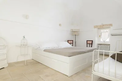 Wohnung in Ostuni mit Balkon und Parken