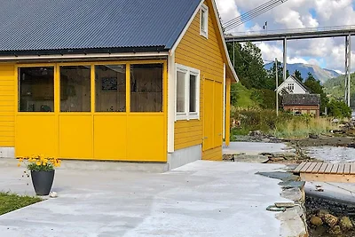 6 persone case ad øystese