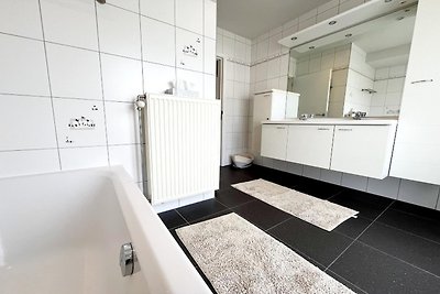 Villa in Wenduine mit Garten in Strandnähe