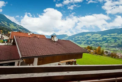 Chalet in Fügenberg nahe Spieljochbahn