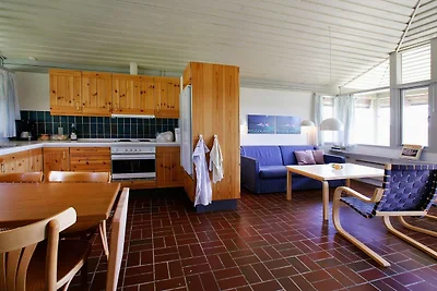Einladendes Ferienhaus in Karrebæksminde